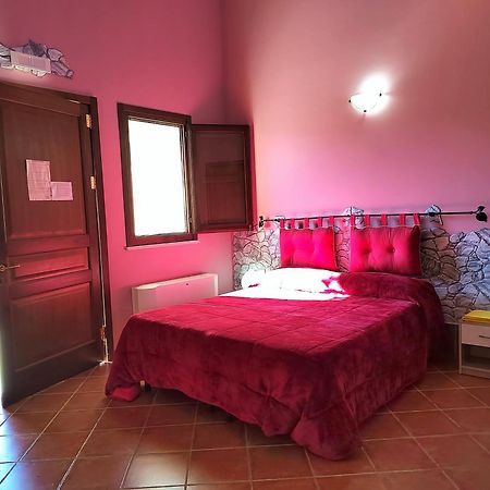 Villaggio Dei Balocchi Castelbuono  Ngoại thất bức ảnh