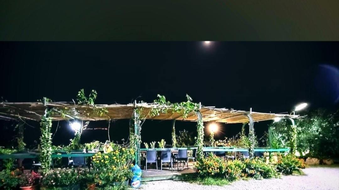 Villaggio Dei Balocchi Castelbuono  Ngoại thất bức ảnh