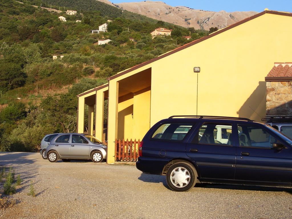 Villaggio Dei Balocchi Castelbuono  Phòng bức ảnh