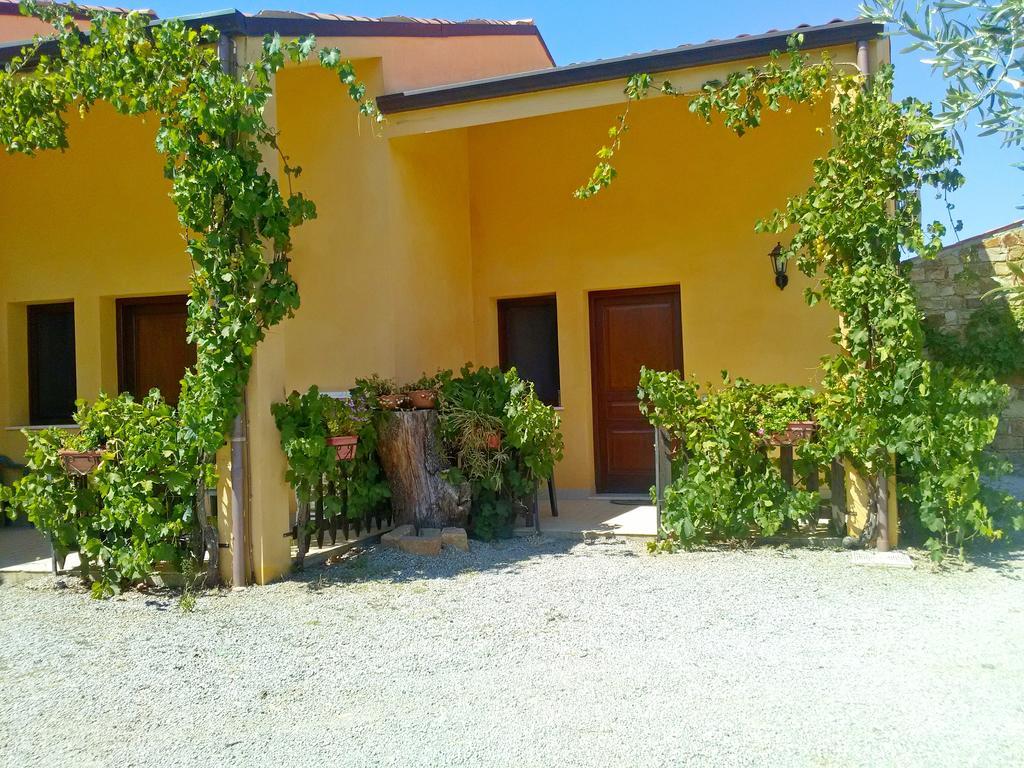 Villaggio Dei Balocchi Castelbuono  Ngoại thất bức ảnh